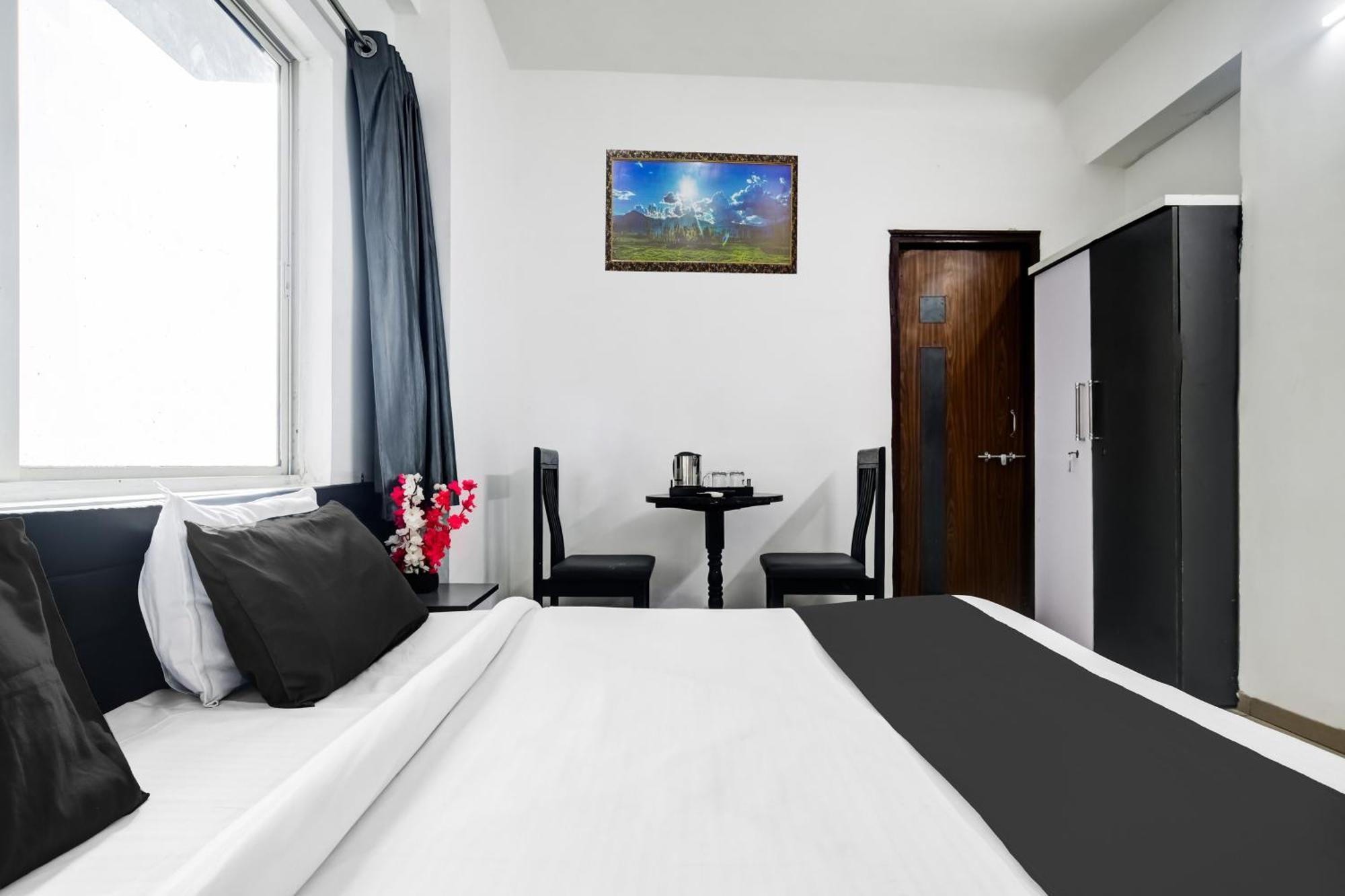 Super Hotel O Indraprasth Indore Eksteriør bilde