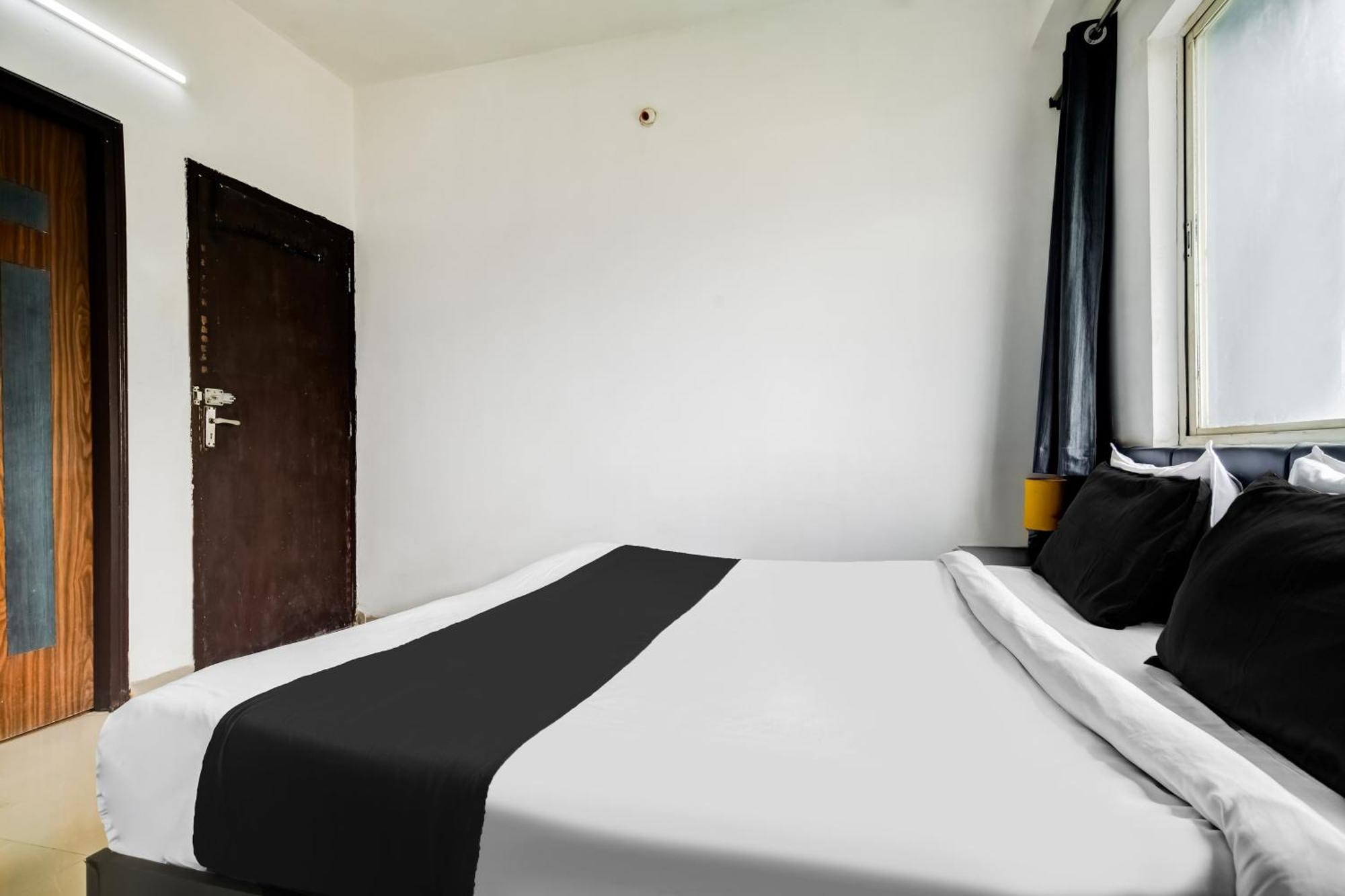 Super Hotel O Indraprasth Indore Eksteriør bilde